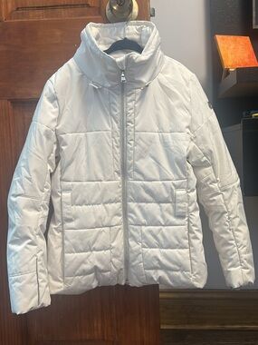 Kids White Quilted Puffer Ski Jacket with High Collar